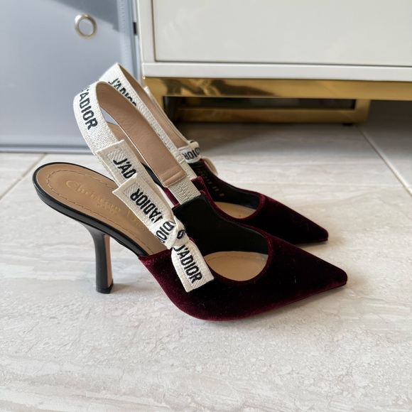 Authentic Dior burgundy velvet 'J'Adior' slingbacks - Picture 3 of 8